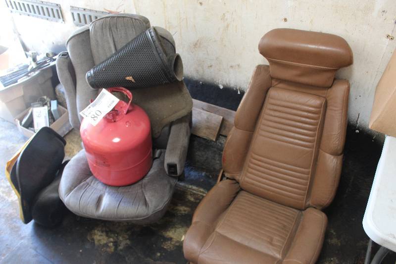 lot 80 image: Lot of (5) Including 4) Car Seats AND 1) Gas Tank