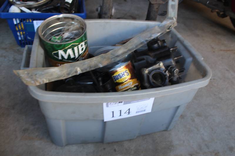 lot 114 image: Lot of Motorcycle Parts