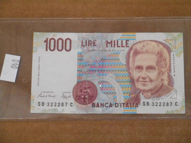 lot 40 image: Italy, 1000 Lire Currency...