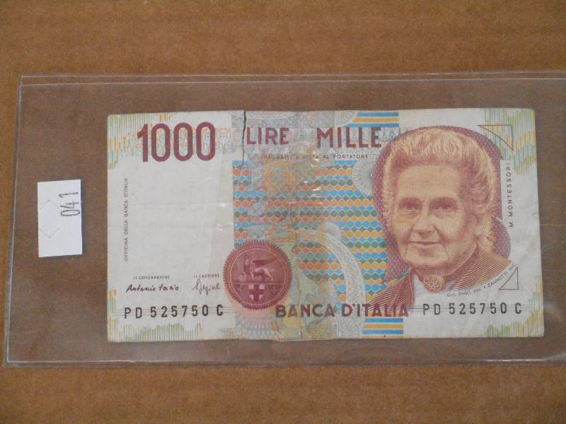lot 41 image: Italy, 1000 Lire Currency...