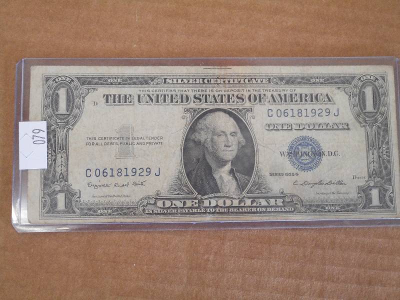lot 78 image: 1935 G - $1.00One Dollar Siver Cer...