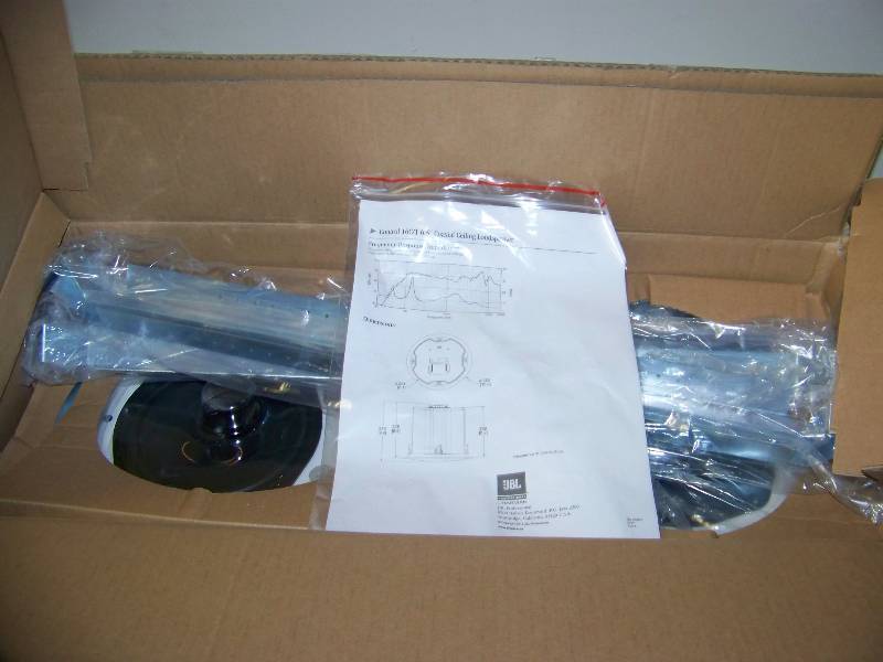 lot 40 image: (Pair) JBL, Control 16CT, In-Ceiling Speakers  Loudspeakers - BRAND NEW in Original Box