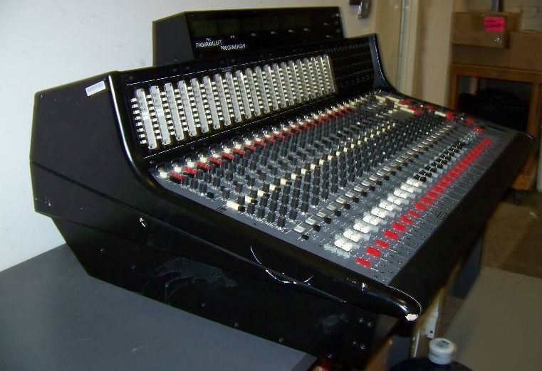 lot 6 image: Harrison, Pro 950, Studio On-Air Broadcast and Production Console  Board