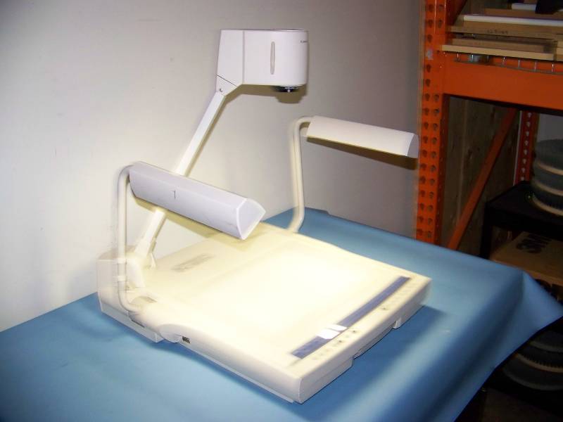 lot 30 image: Canon, RE-350, Video Visualizer  Document Cam