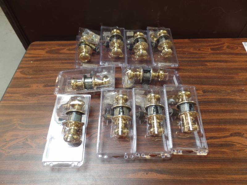 Double Door Knobs