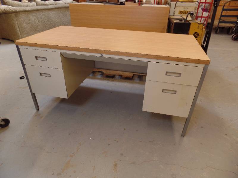 Office Desk