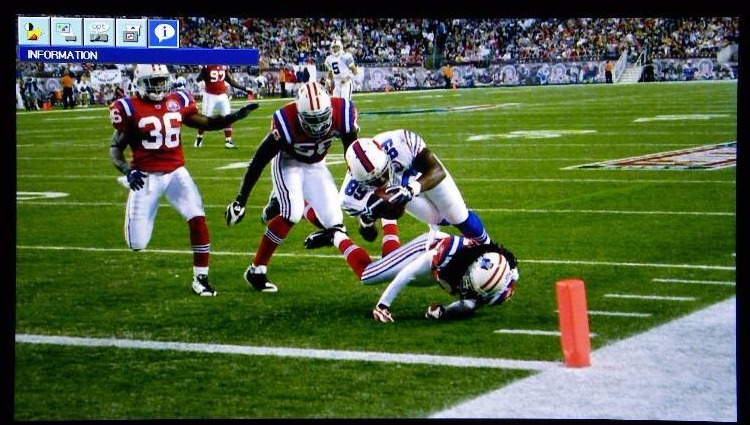 lot 12 image: Mitsubishi XD3200U DLP Digital VideoMultimedia Home Theater Projector with New Lamp & HDMI 1080p