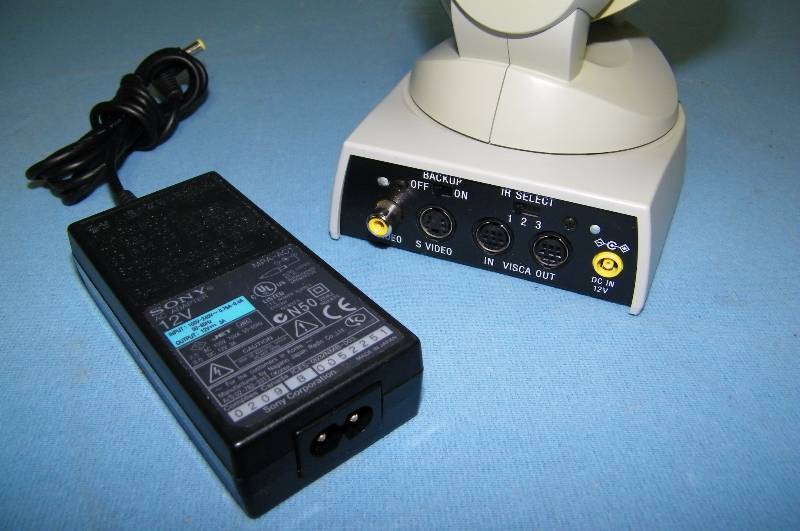 lot 17 image: Sony Professional SecurityCCTVSurveillanceWebcamVideo Camera with Pan Tilt & Zoom