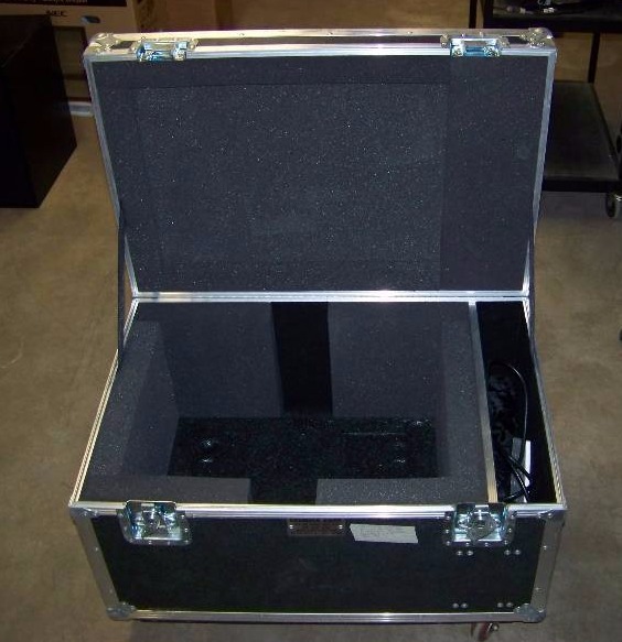 lot 34 image: Large, Rolling Heavy-Duty ATA-Rated Shipping  Travel  Storage Case with Foam Lining