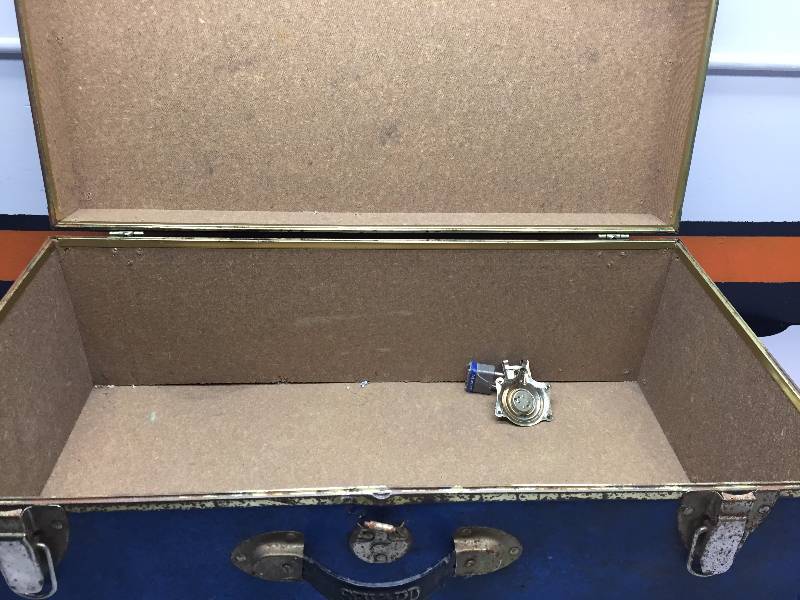 lot 20 image: VINTAGE SEWARD TRUNK
