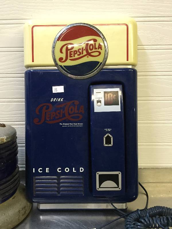 lot 25 image: VINTAGE PEPSI PHONE, BLUE BEACON AND SOLID COPPER BUCKET