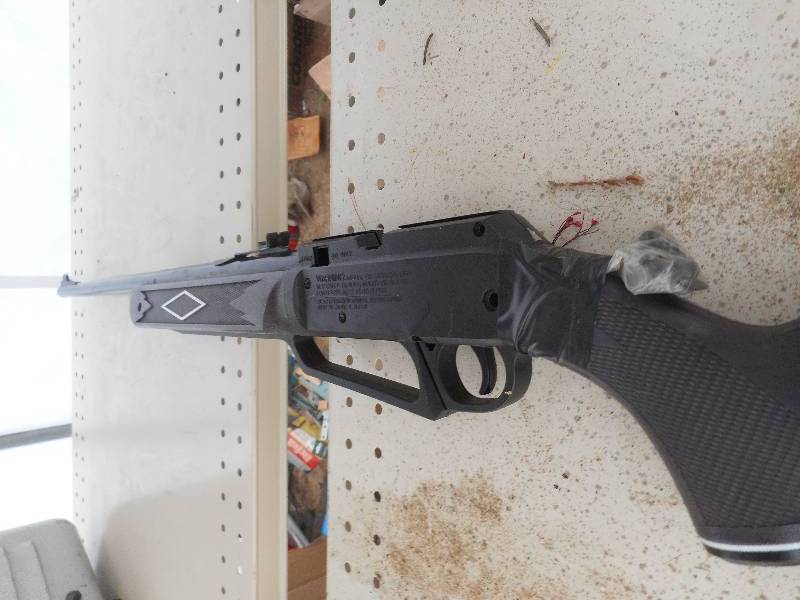 BOLT BB GUN