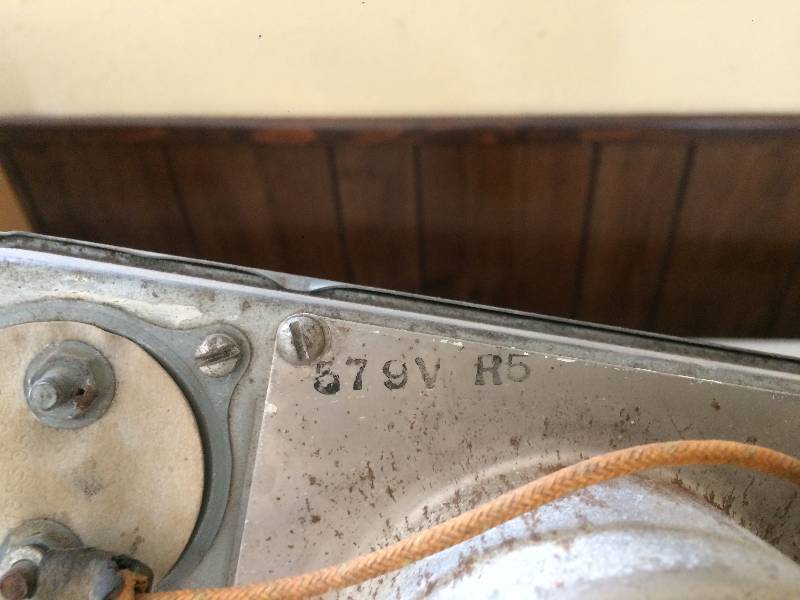 lot 9 image: Speedometer with Can