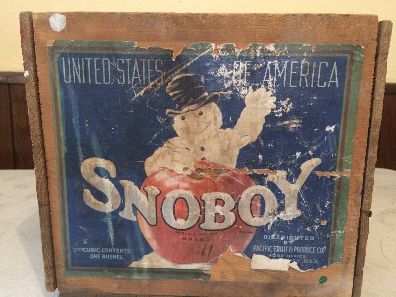 lot 22 image: Snoboy Crate
