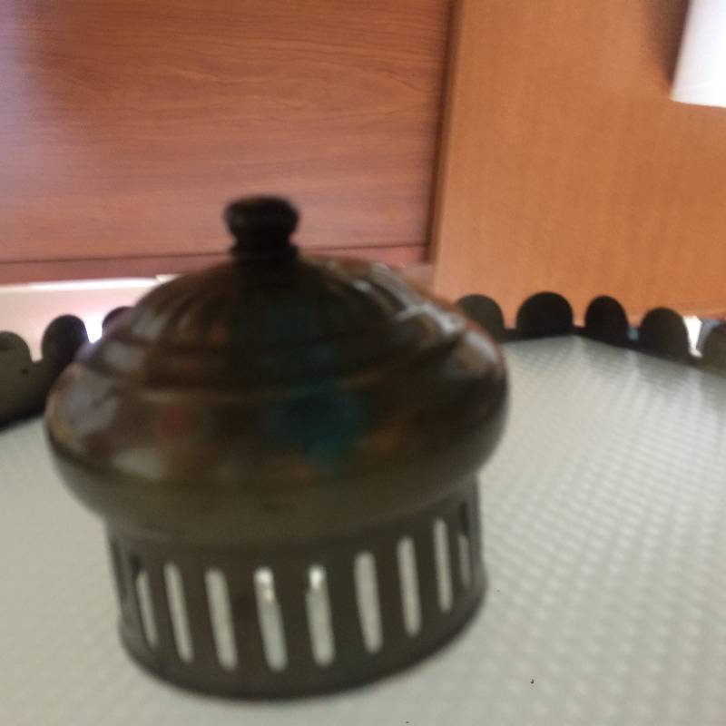 lot 15 image: Vintage Currier and Ives Hanging Light