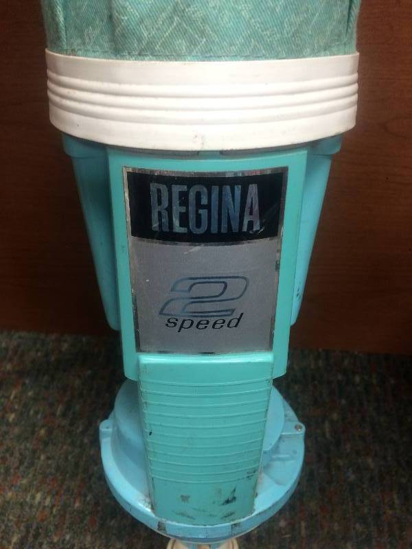 lot 39 image: Regina Stick Vacuum
