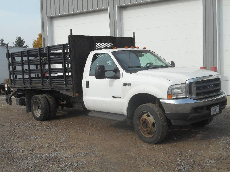 lot 1 image: 2002 Ford F.450 XLT Super Duty