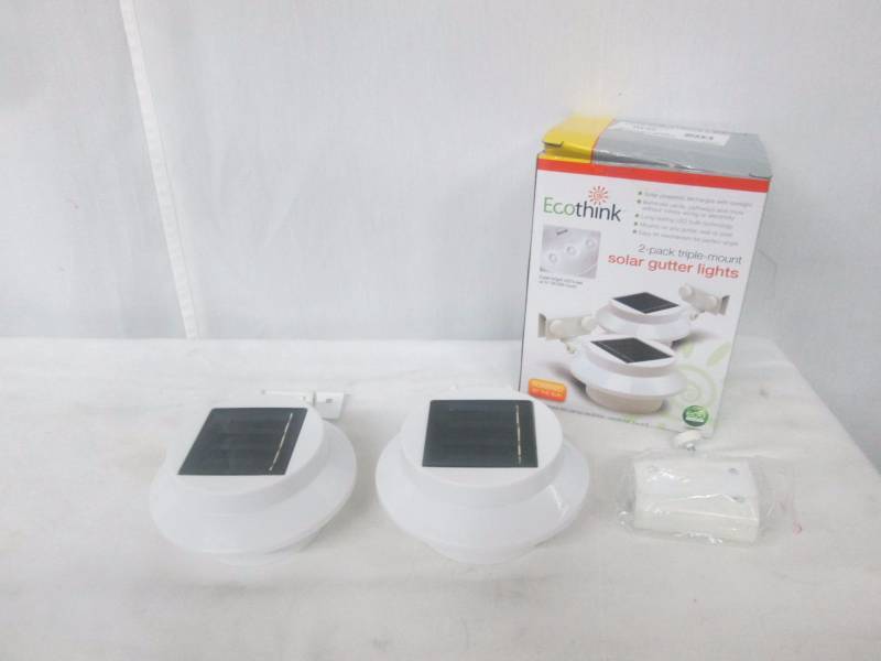 Solar-Powered Outdoor Gutter Lights 2-Pack