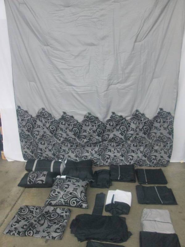 Danity 30-pc. Bedroom Super Set - Queen