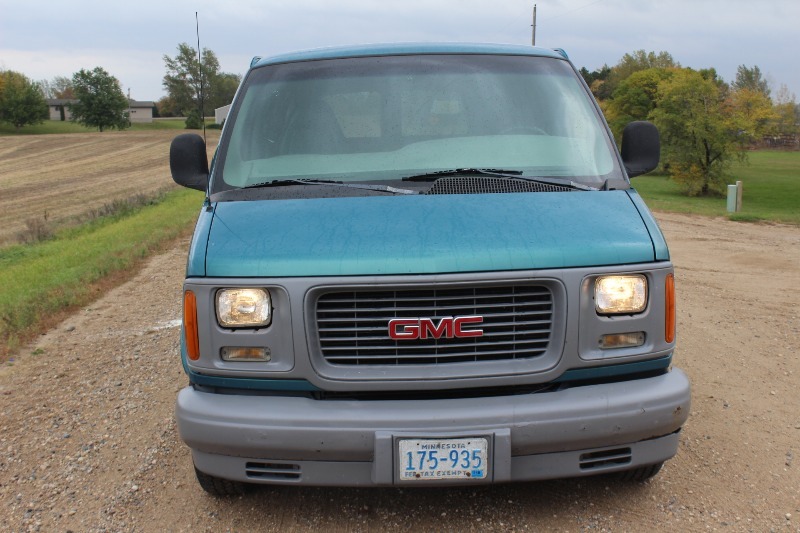 1998 GMC Savana G1500 - 1 Owner -