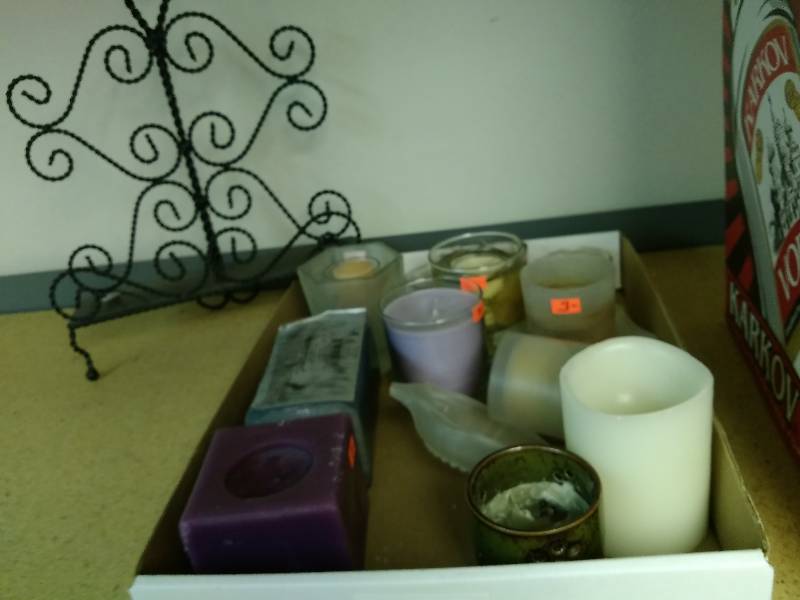 Candle Lot