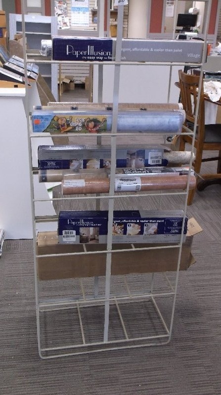 Wallpaper Stand With Paper