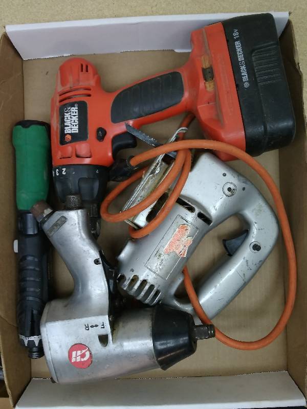 lot 1 image: Tool Lot