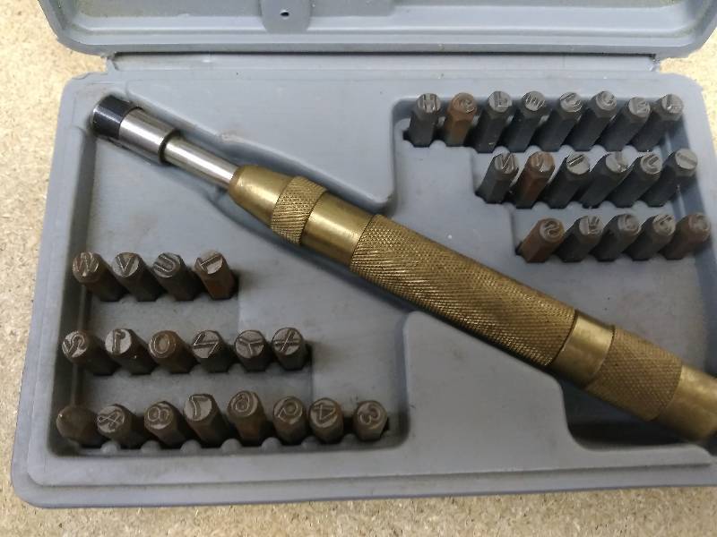 lot 37 image: Metal Punch Set