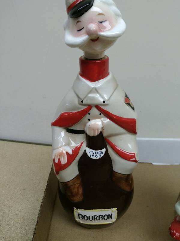 lot 48 image: Collectible Decanters
