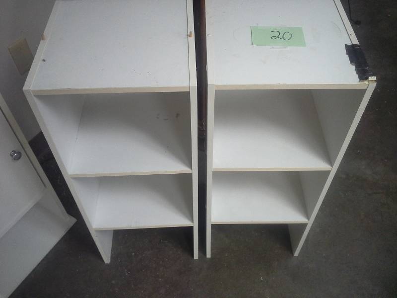 lot 20 image: Shelves-Stackable(2)