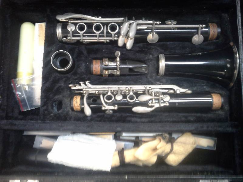 lot 41 image: Vito Clarinet