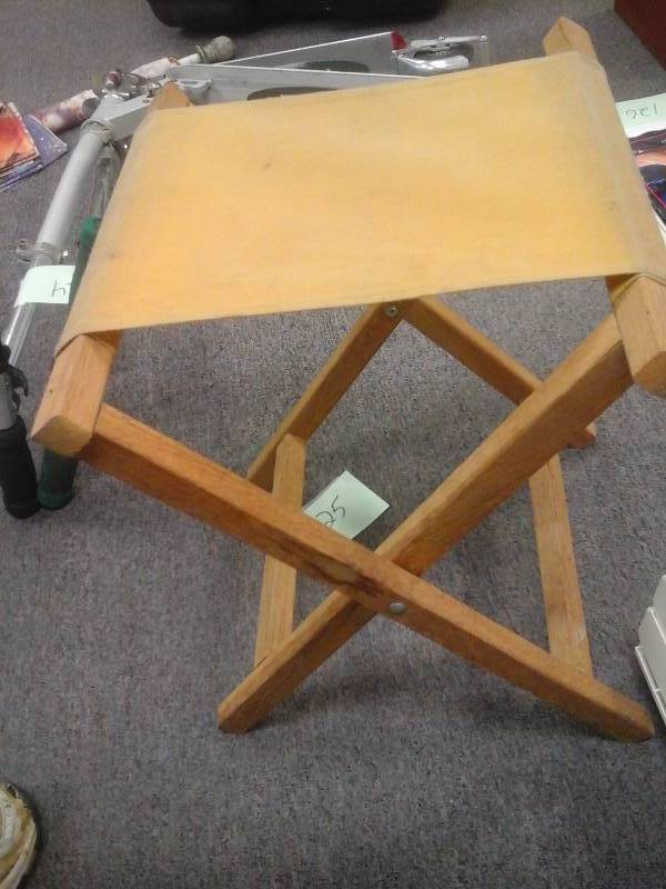 lot 125 image: Sitting Stools(2)