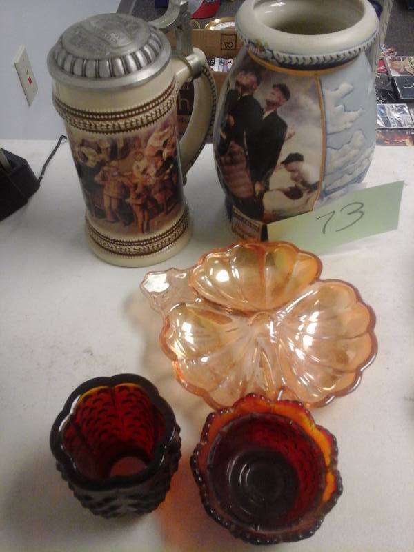 lot 73 image: Mugs(2)