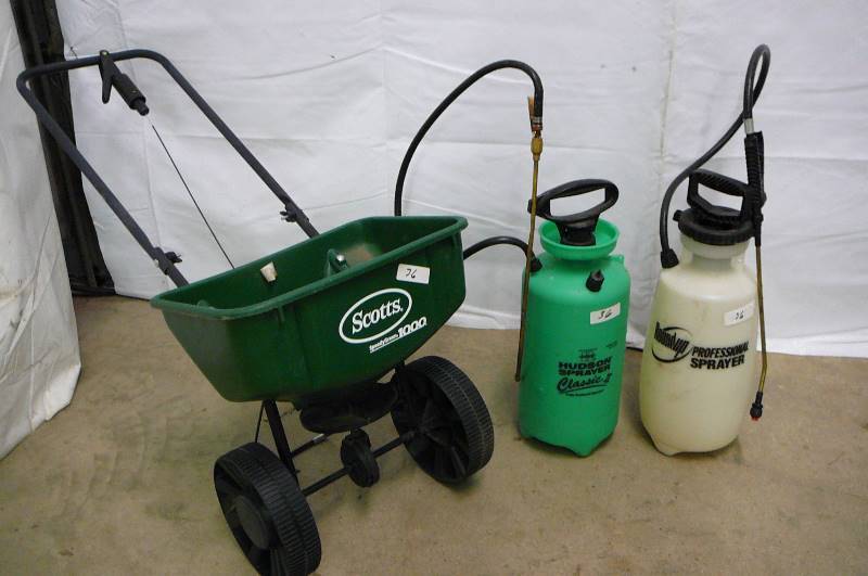 Lawn Spreader & Lawn Sprayers