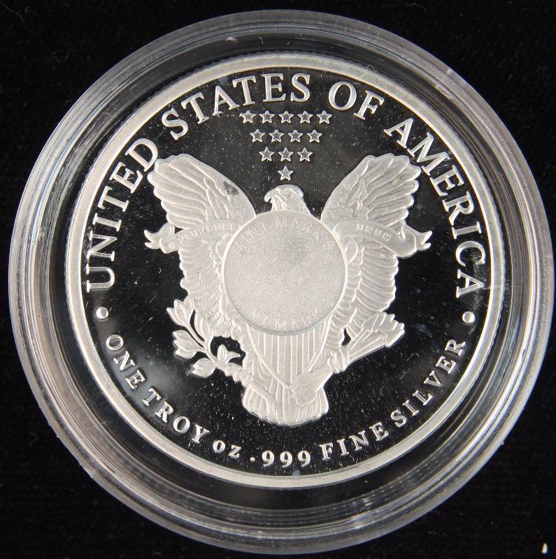 1 TROY OZ. .999 FINE SILVER ROUND SILVER EAGLE DESIGN IN AIRTITE HOLDER