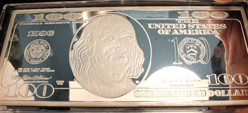 4 TROY OZ. .999 FINE SILVER $100 BILL DESIGN IN CASEBOX