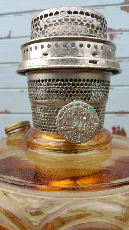 lot 53 image: Aladdin Model B Antique Kerosene Lamp