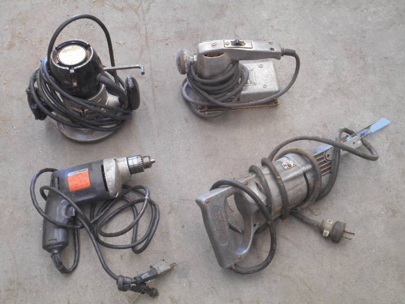 lot 52 image: (4) Power Tools Router, Sawzall, 3...