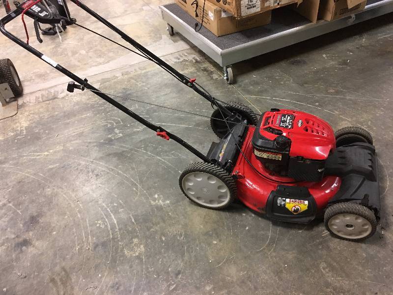 lot 801 image: Troy Bilt Lawnmower Partsrepair