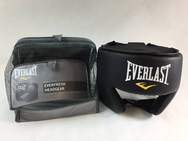 lot 199 image: Everlast Everfresh Black Sparring Headgear Level II