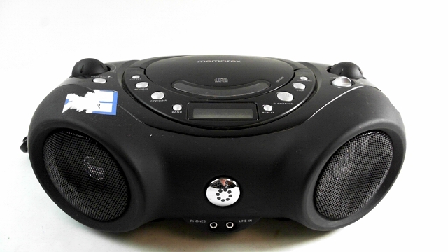 lot 211 image: Memorex CD player with AUX input