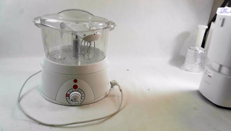 lot 229 image: Westinghouse Steam N Mash Mixer WST3004