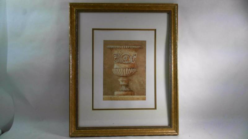 lot 612 image: Framed Planters Pot