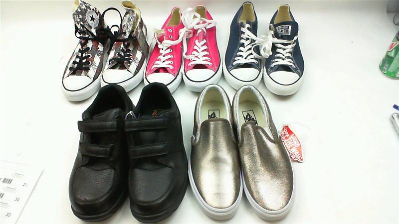 lot 28 image: Lot of 6 pairs of Shoes Boots MENS SIZE 9, Womens 11. Converse, Thinsulate, Vans, Dunham, Tie, Velcro