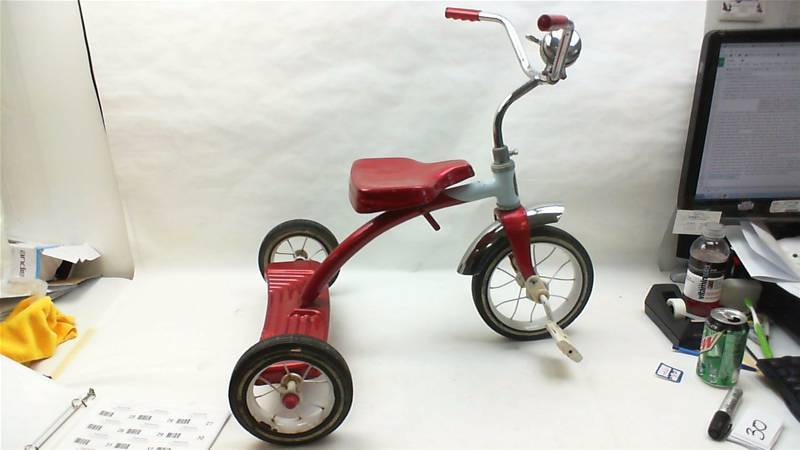 lot 30 image: Roadmaster Vintage Tricycle Trike Red With Bell