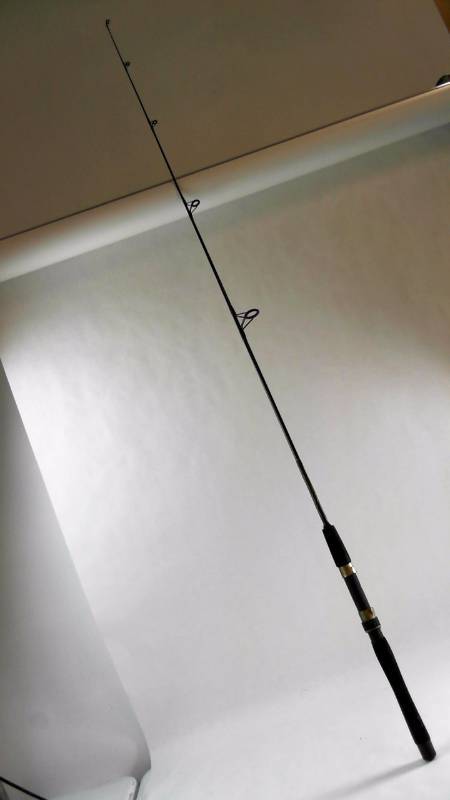 lot 331 image: Quantum Q-Stik Graphite 8220 Fishing Rod