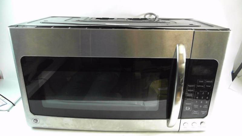 lot 338 image: General Electric Microwave Model# JVM190SR1SS