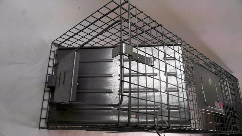 lot 362 image: Medium Size Animal Trap