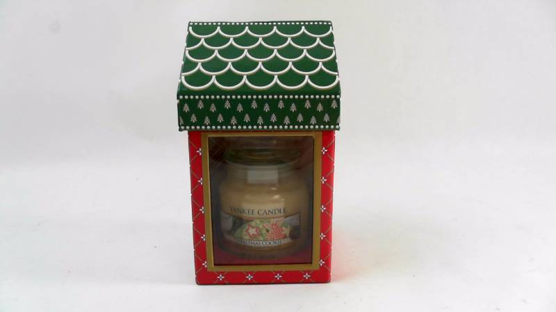 lot 366 image: Yankee Candle Decorative Candle, Christmas Cookie