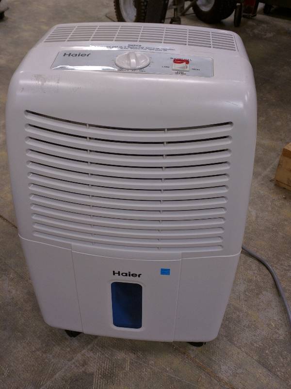 lot 55 image: Haier DM32EK-T Dehumidifier NON WORKING